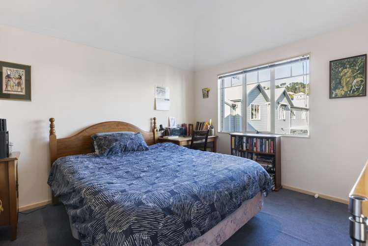 3/10 Colombo Street Newtown_12