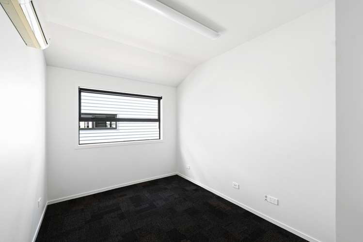 C and D/26 Liverpool Street Hamilton Central_6