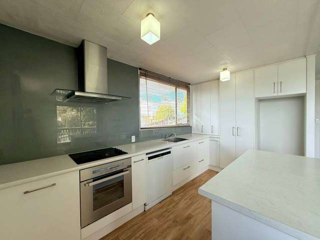 1/26 Barbados Drive Unsworth Heights_3