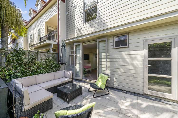 1d Banff Avenue Epsom_17