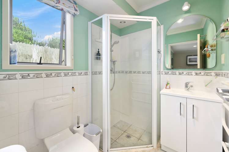 6a Ashley Street Glenholme_11