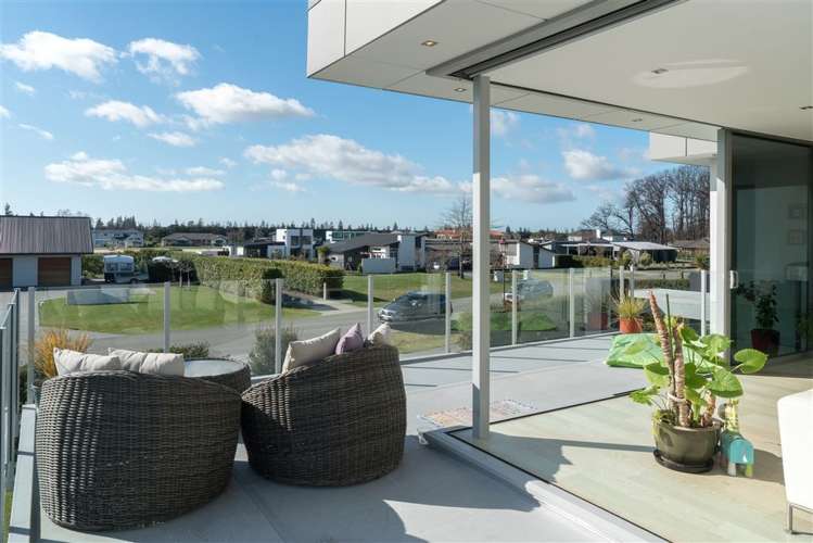 76 Oakgrove Drive Rangiora_2