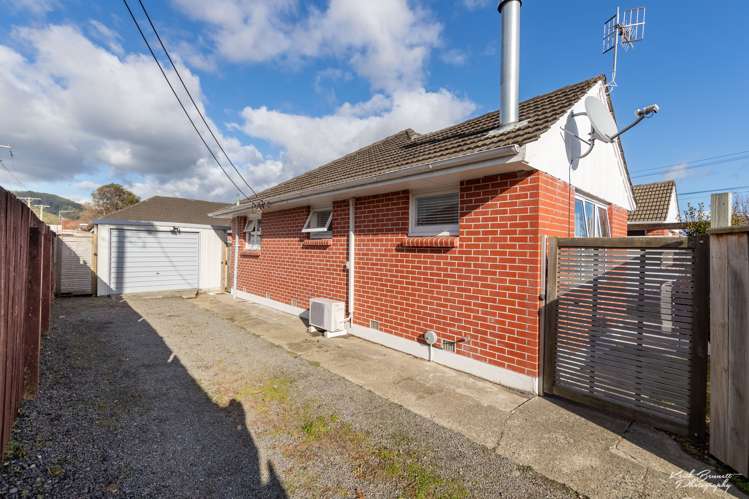 1/598 Fergusson Drive Trentham_12