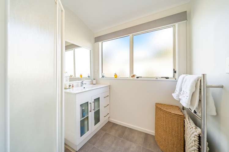 29/17 John Street Trentham_9