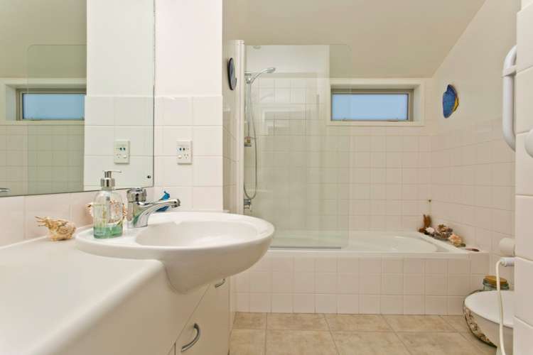 5/38 Bracken Avenue Takapuna_15