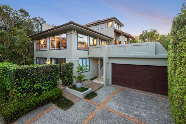 Family home with self-contained apartment