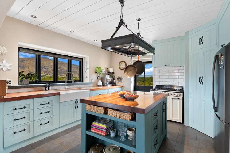 27 Drake Place Lake Hawea_6