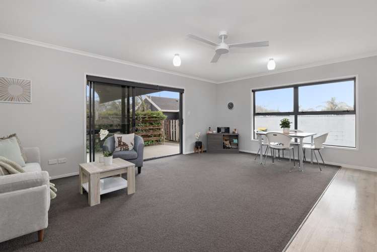 32 Shelley Street Otumoetai_11