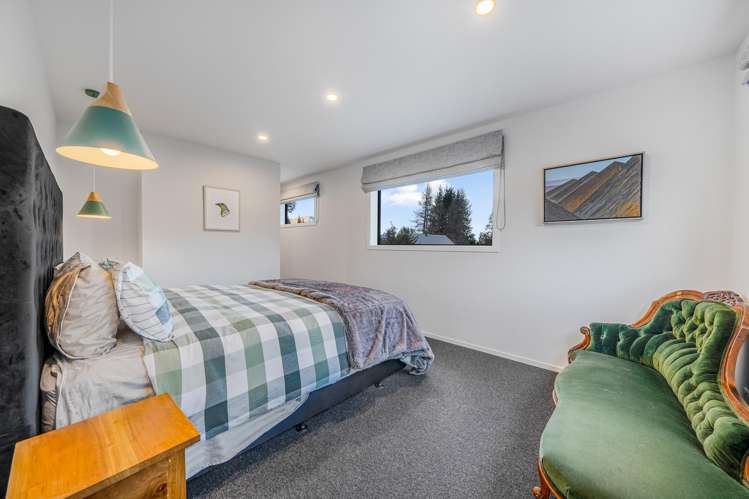 46 Trelissick Loop Castle Hill_18