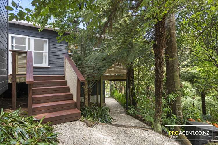 38 Victory Road Laingholm_11