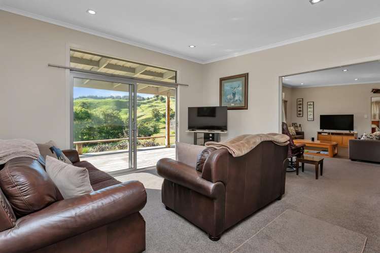 1524 Kirikopuni Valley Road_5