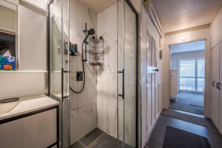 5f Church Street Akaroa_20