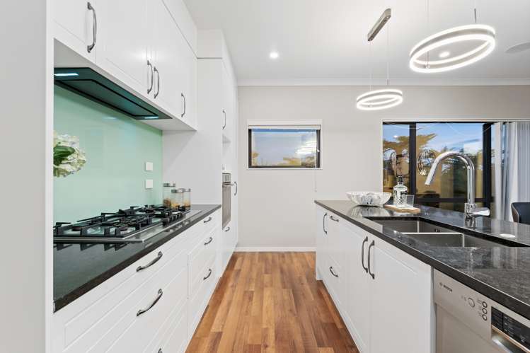 14 Vazey Way Hobsonville_25