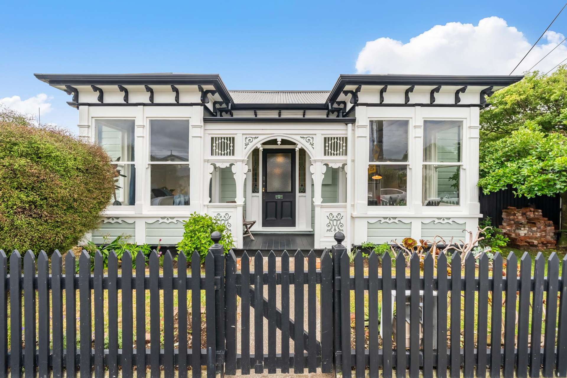 1/25 Nelson Street Petone_0