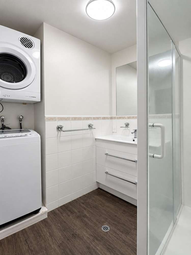 1A/50-52 Eden Crescent Auckland Central_13