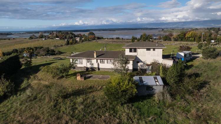 17 Bronte Road East Tasman_1