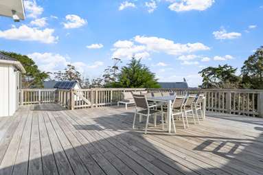 7 Vipond Road_4