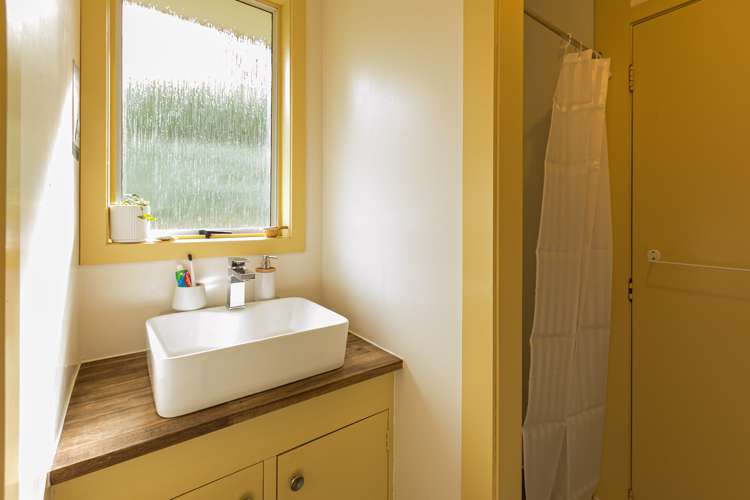 4/2 Ruataniwha Street Waipawa_7