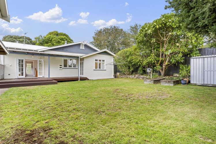 259 Saint Andrews Road Epsom_6