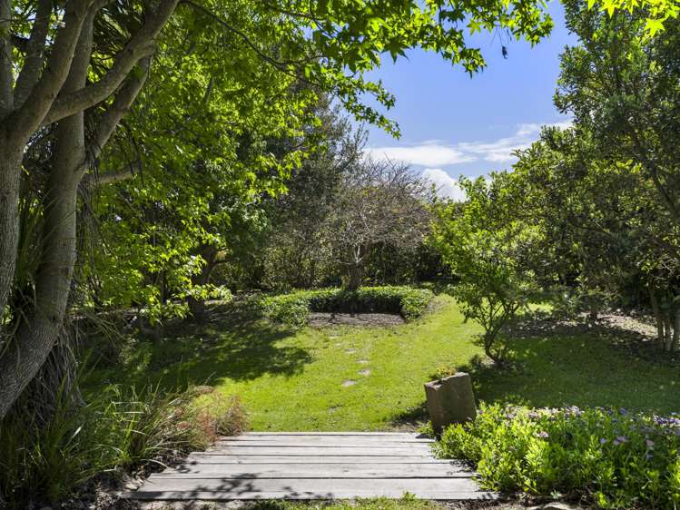 443 Lees Gully Road Pollok_31