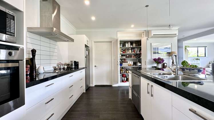 12 Somerset Grove Allenton_18