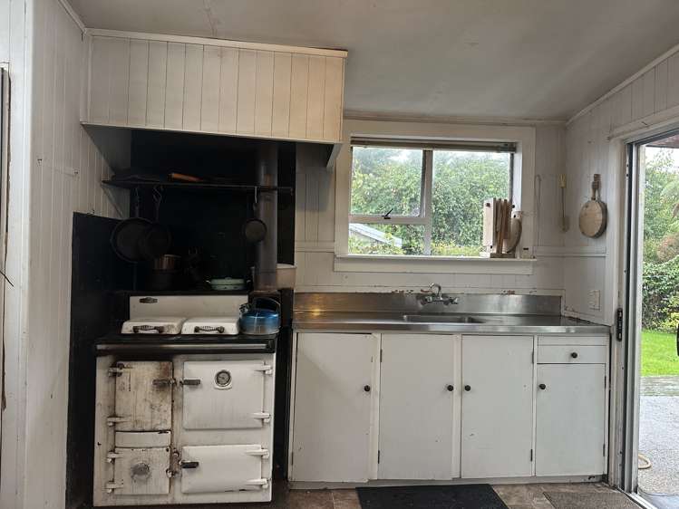 129 Hall Street Hokitika_1