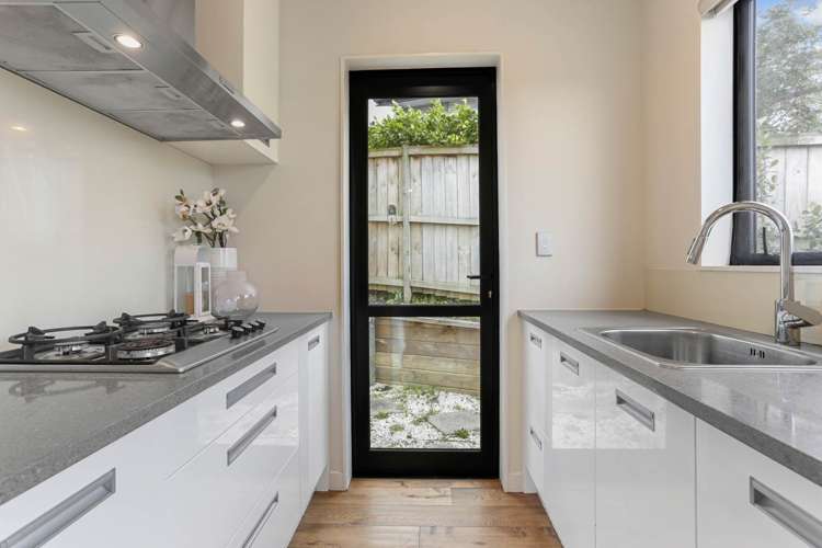 65 Masons Road Oteha_10