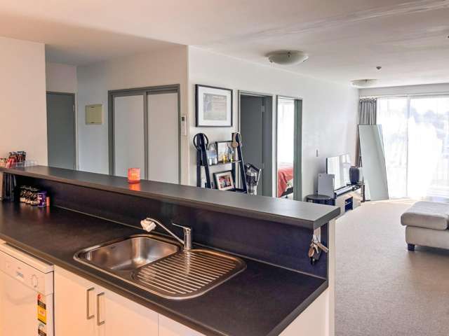 19/10-14 Brougham Street Addington_1