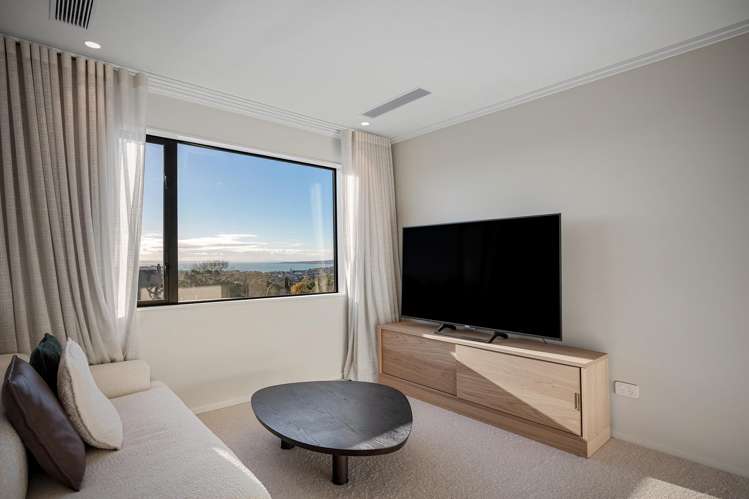 2A Glen Atkinson Street St Heliers_24