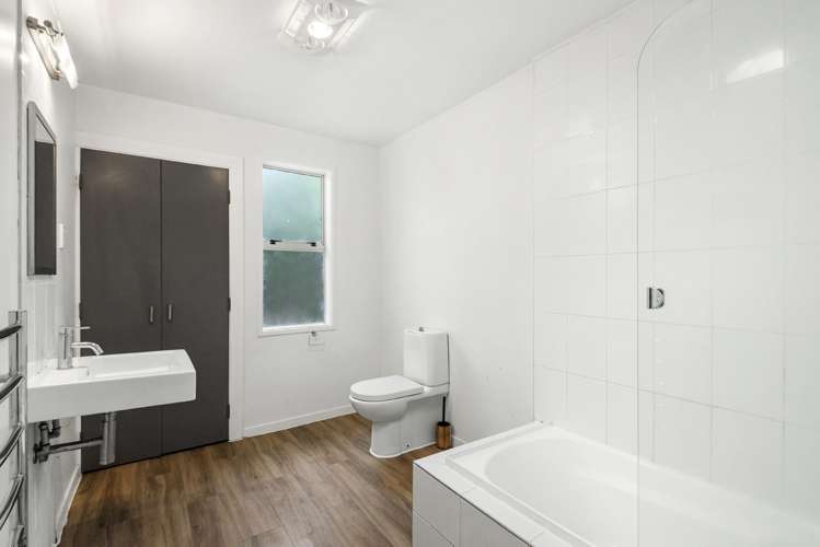22 Michaels Avenue Ellerslie_10