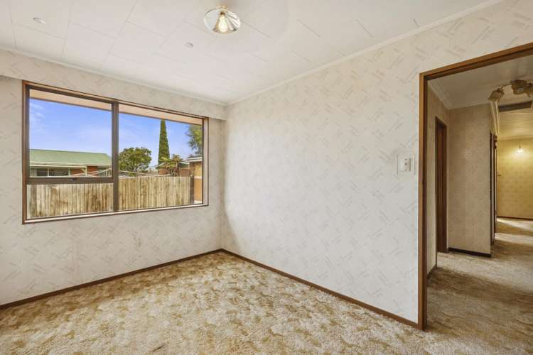 64 High Street Mosgiel_15