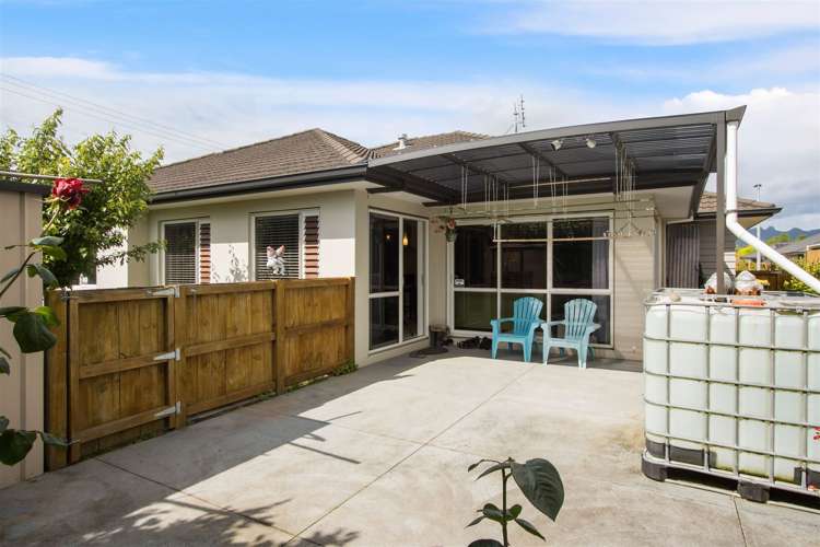 2 Friis Drive Katikati_13