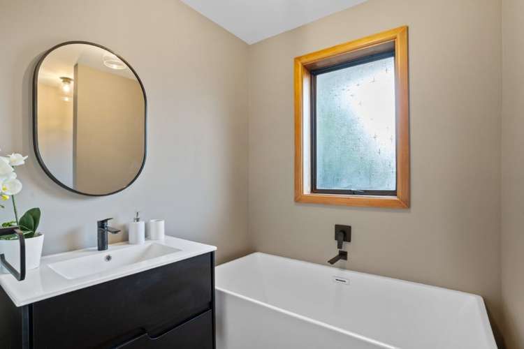 142 Pacific Road North New Brighton_11