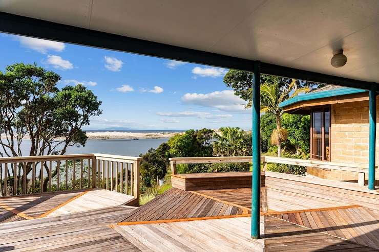 Marie Flavell-Barnes carried out an impressive renovation on the 1970s bach on Cheviot Street, in Mangawhai Heads, and transformed it into a family home. Photo / Supplied