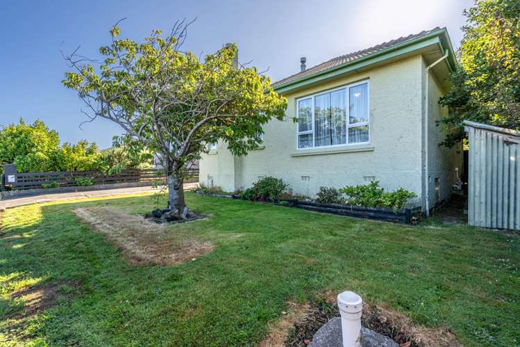 190 Morton street Strathern_12