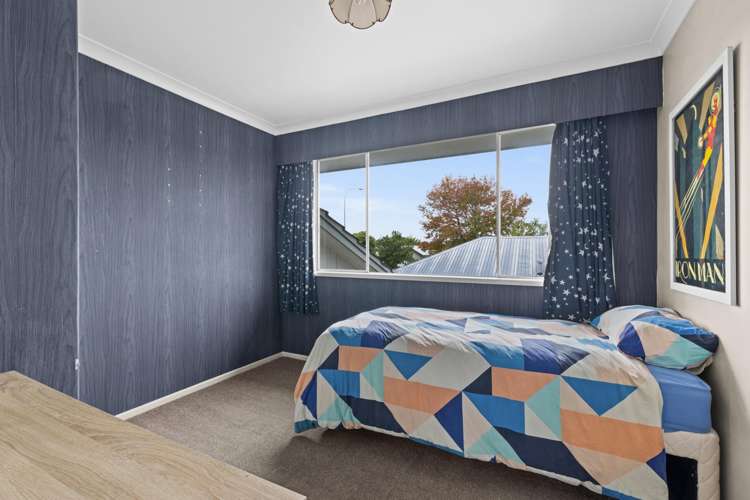 51 Riverbend Road Onekawa_10