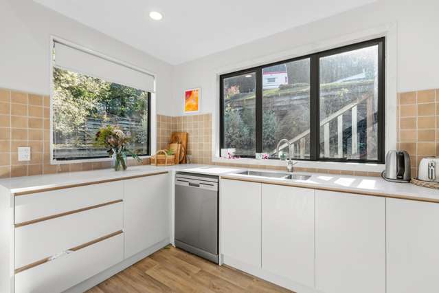 B/8 Wye Place Fernhill_1