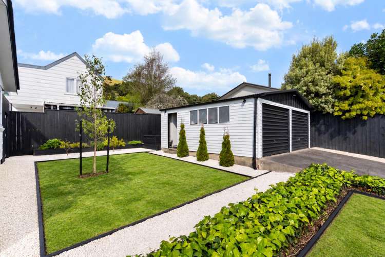 17 Ridgemount Rise Mangere Bridge_10