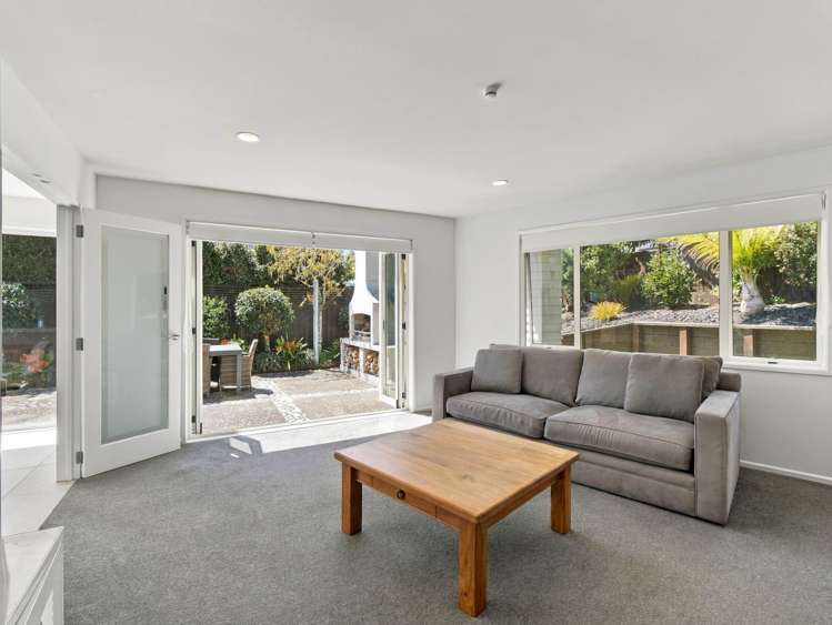 39 Admirals Court Drive Greenhithe_11