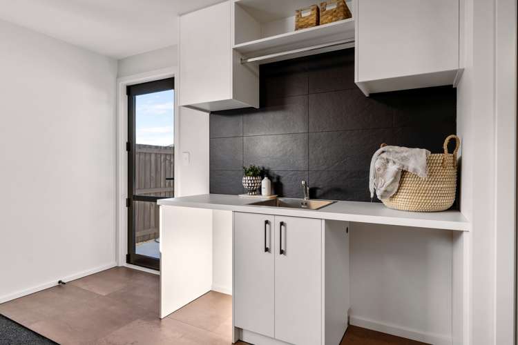 21 Brooklands Street Burwood_23