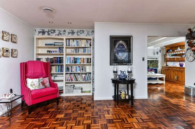 13 Katui Street Castor Bay_16