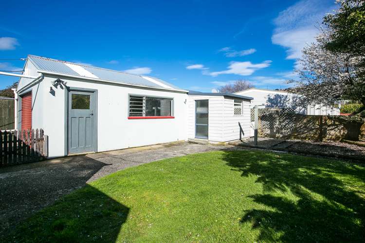 202 Surrey Street Saint Clair_12