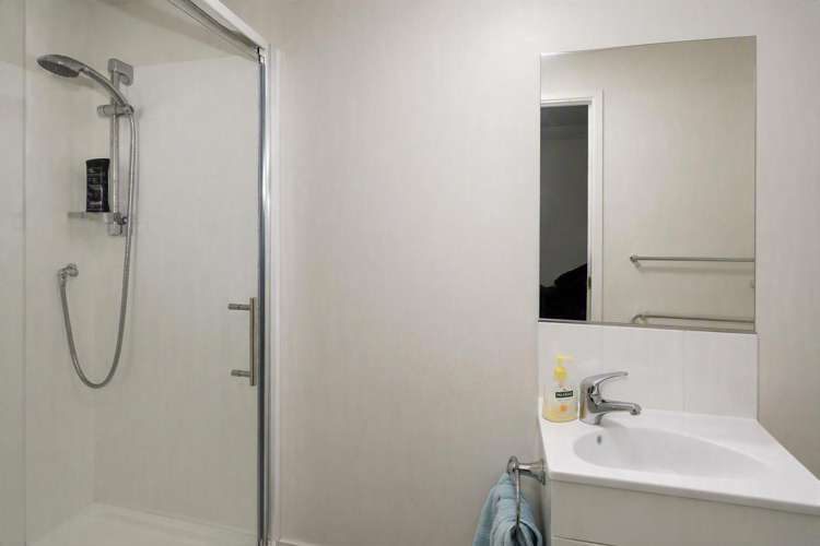 14B Charlemont Street 3295_9
