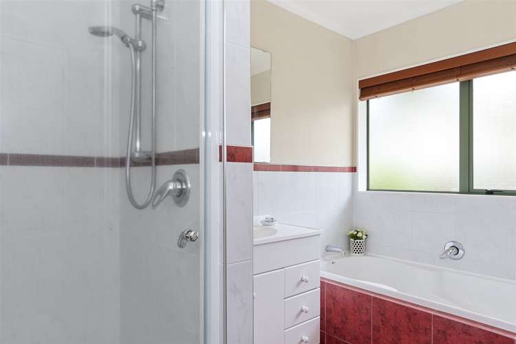 9 Acornia Close Ohauiti_13