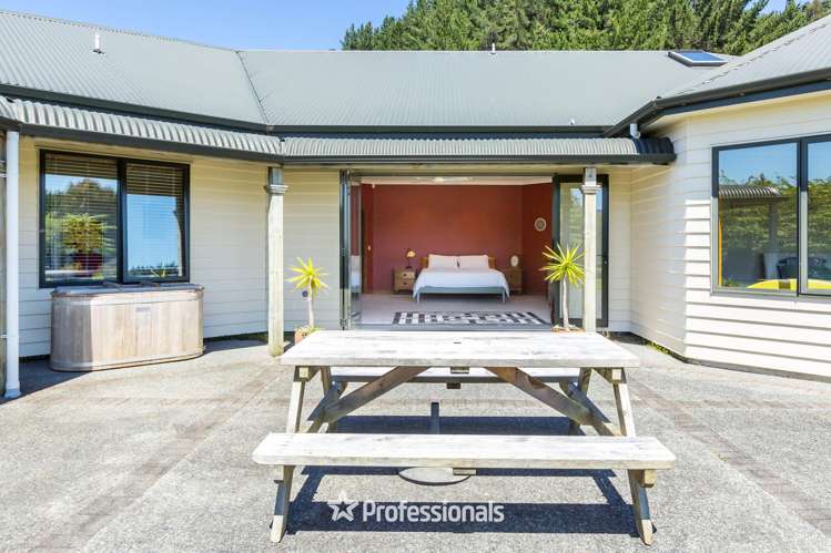 118 Colletts Road Mangaroa_20