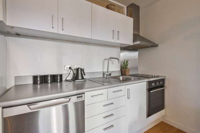 5/20 Stanmore Road Phillipstown_2