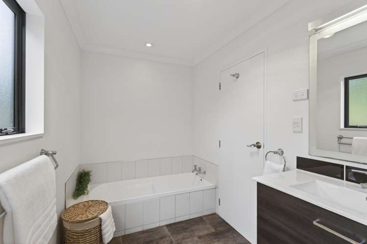 327 Awai Road Bell Block_17