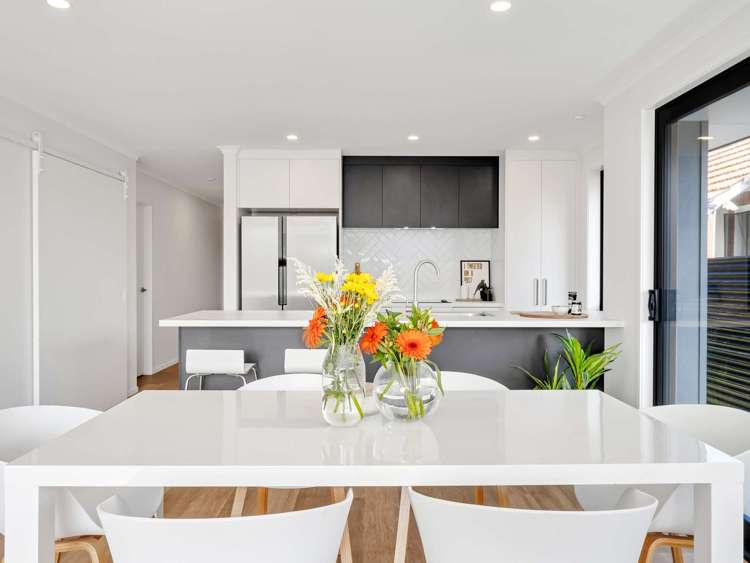 51A Selwyn Crescent College Estate_6