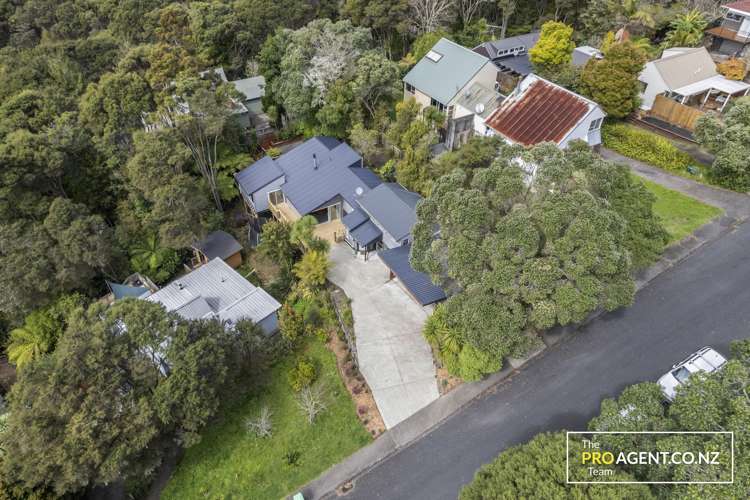 9 Karapiti Place Glen Eden_23