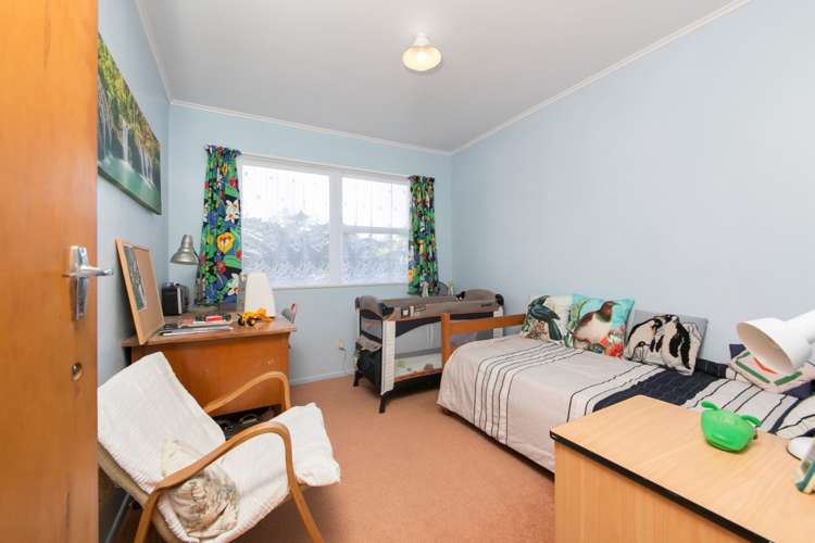 17 Rimutaka Place Titirangi_8